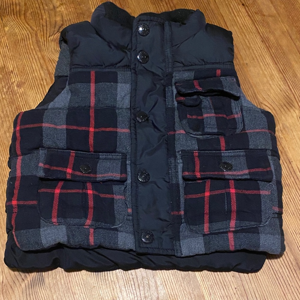 Baby GAP Kids Toddler Puffer Vest - Black and Red plaid check 18-24m